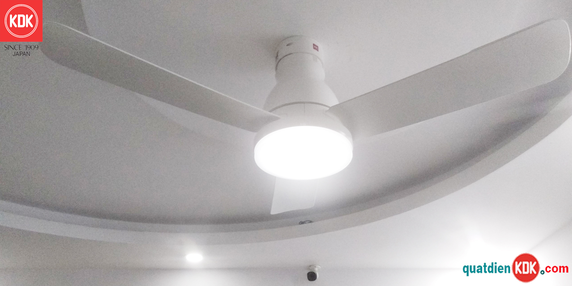 quat_tran_kdk_u48fp_mau_trang