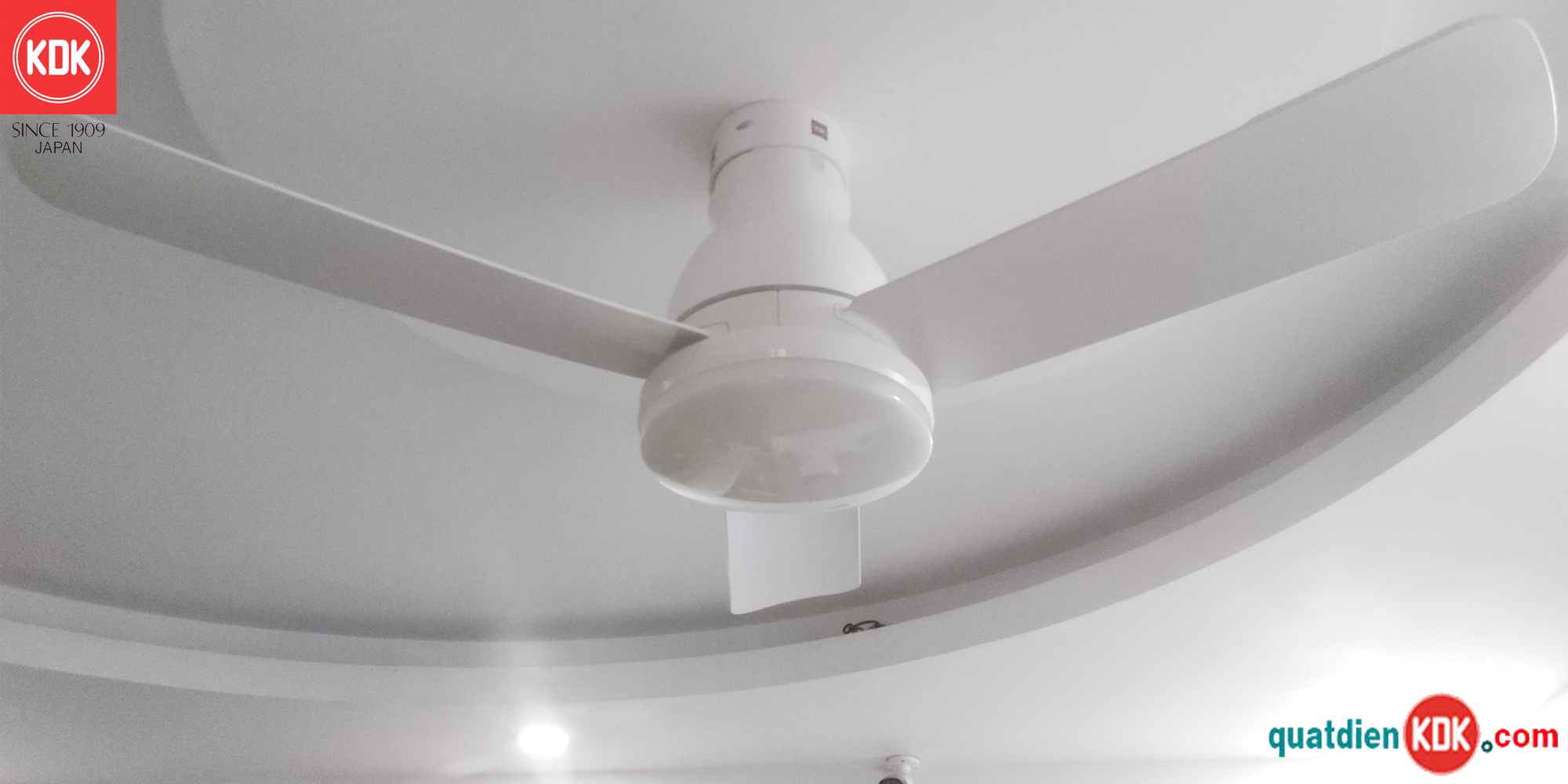 quat_tran_kdk_u48fp_mau_trang_ngoc